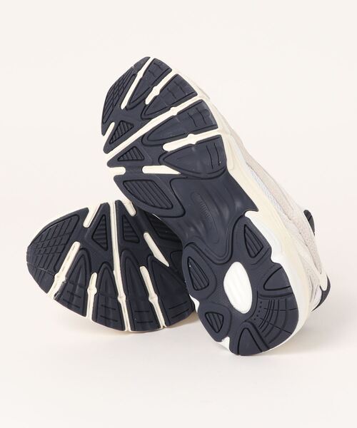 PUMA(プーマ)の「【PUMA for emmi】Teveris Nitro(スニーカー・レディース・ライトベージュ・22.5cm/23cm/23.5cm/24cm/24.5cm/25cm)」の3枚目の写真