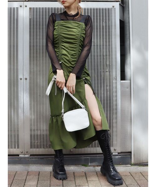 EVRIS(エヴリス)の「シアーハイネックトップス(Tシャツ/カットソー・レディース・ブラック/グリーン・FREE)」の16枚目の写真