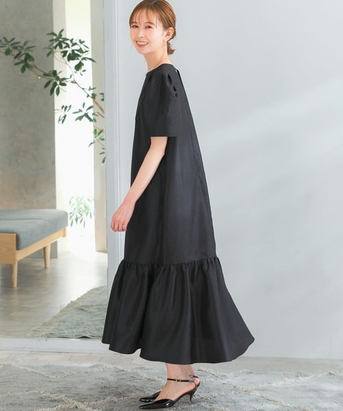 URBAN RESEARCH ROSSO（アーバンリサーチロッソ）の「ペプラムヘムシャンタンドレス（ドレス・レディース・ブラック/ベージュ系その他・FREE）」の11枚目の写真