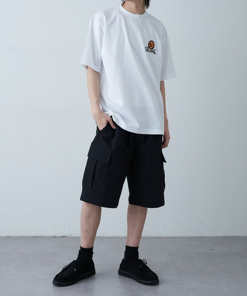 COLONY 2139(コロニートゥーワンスリーナイン)の「ロゴ刺繍MIXプリント半袖T(Tシャツ/カットソー・メンズ・ネイビー/ホワイト/ブラック・MEDIUM/LARGE)」の4枚目の写真