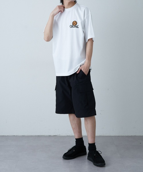 COLONY 2139(コロニートゥーワンスリーナイン)の「ロゴ刺繍MIXプリント半袖T(Tシャツ/カットソー・メンズ・ネイビー/ホワイト/ブラック・MEDIUM/LARGE)」の6枚目の写真