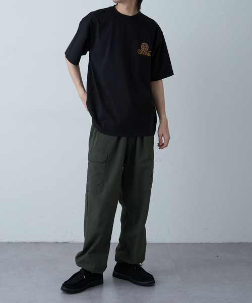 COLONY 2139(コロニートゥーワンスリーナイン)の「ロゴ刺繍MIXプリント半袖T(Tシャツ/カットソー・メンズ・ネイビー/ホワイト/ブラック・MEDIUM/LARGE)」の10枚目の写真