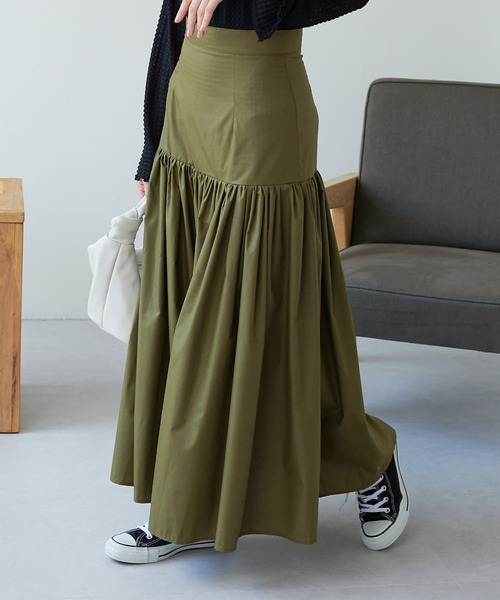 ECRIRE(エクリール)の「切り替えギャザースカート(スカート・レディース・ブラック/ベージュ/カーキ・MEDIUM)」の3枚目の写真