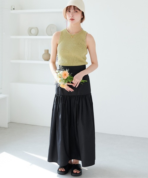 ECRIRE(エクリール)の「切り替えギャザースカート(スカート・レディース・ブラック/ベージュ/カーキ・MEDIUM)」の17枚目の写真