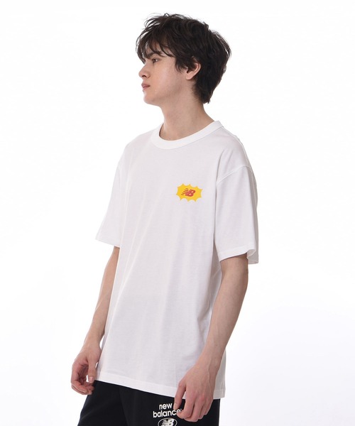 NEW BALANCE(ニューバランス)の「NB Essentials 574ショートスリーブTシャツ(Tシャツ/カットソー・メンズ・ホワイト/ブラック・SMALL/XX-LARGE/MEDIUM/LARGE/X-LARGE)」の4枚目の写真