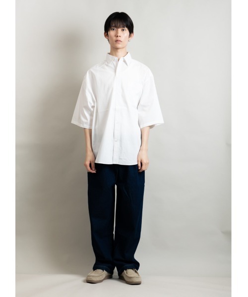 En serio TOKYO(エンソリオトーキョー)の「コットンブロード オーバーシルエット レギュラーカラー 半袖シャツ(シャツ/ブラウス・メンズ・グレイッシュブルー/ネイビー×ホワイト/ホワイト×ブラック/ホワイト/ブラック/ホワイト×ブルー・M/L)」の12枚目の写真