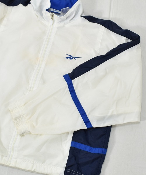 Reebok(リーボック)の「【ヴィンテージ古着】90's Reebok / リーボック フルジップ ナイロンジャケット(ナイロンジャケット・レディース・ホワイト・LARGE)」の5枚目の写真