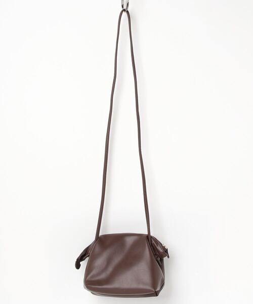 AVOCA(アヴォカ)の「AVOCA 合皮ミニショルダー / アヴォカ ゴウヒミニショルダー(ショルダーバッグ・レディース・ブラウン/ホワイト/ブラック・ONE SIZE)」の5枚目の写真