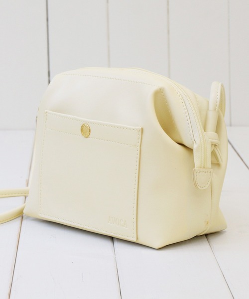 AVOCA(アヴォカ)の「AVOCA 合皮ミニショルダー / アヴォカ ゴウヒミニショルダー(ショルダーバッグ・レディース・ブラウン/ホワイト/ブラック・ONE SIZE)」の17枚目の写真