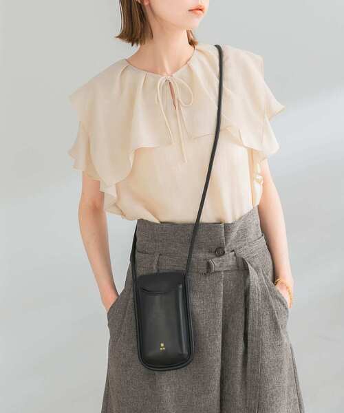 JW PEI（ジェイダブリューペイ）の「JWPEI　Ayla BAG（ショルダーバッグ・レディース・ブラック/グリーン/オレンジ/ホワイト・-）」の3枚目の写真