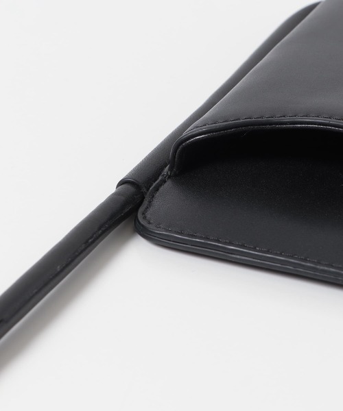 JW PEI（ジェイダブリューペイ）の「JWPEI　Ayla BAG（ショルダーバッグ・レディース・ブラック/グリーン/オレンジ/ホワイト・-）」の17枚目の写真