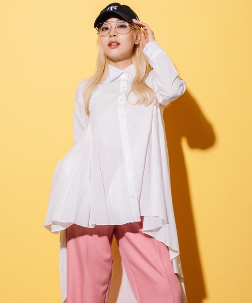 MHBG TOKYO(エムエイチビージートーキョー)の「フィッシュテール ロングシャツ ワンピース(シャツ/ブラウス・レディース・ストライプ/アイボリー・FREE)」の5枚目の写真