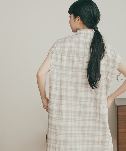 FORK&SPOON（フォークアンドスプーン）の「FORK&SPOON　バンドカラーフレンチスリーブシャツワンピース（ワンピース・レディース・ネイビー/グレー系その他/ブラウン系その他・1）」の9枚目の写真