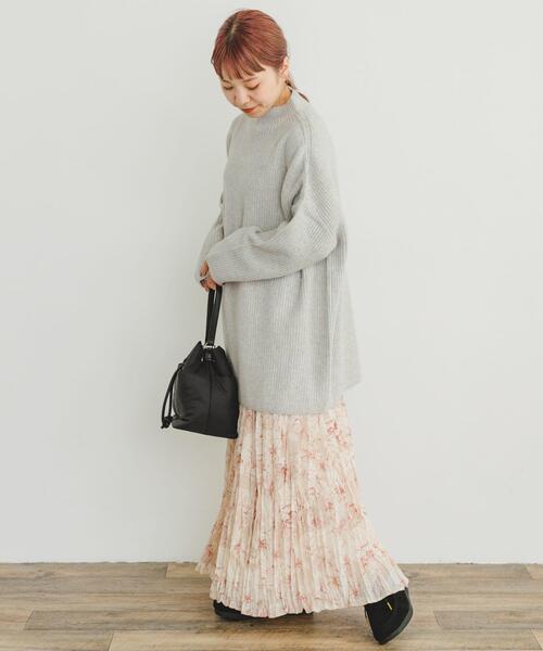 ITEMS URBANRESEARCH（アイテムズ アーバンリサーチ）の「フラワープリントプリーツスカート（スカート・レディース・オフホワイト/ブラック/ベージュ・FREE）」の14枚目の写真