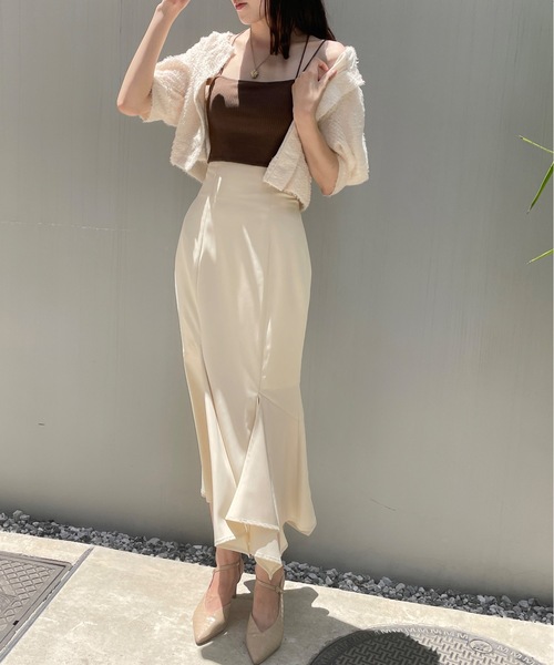 NOMAE（ノーマエ）の「クロスストラップパット付ショートキャミ（キャミソール・レディース・グリーン/ダークブラウン/アイボリー/ブラック・FREE）」の16枚目の写真