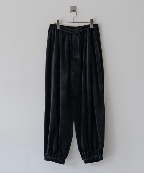 Utusiyo(ウツシヨ)の「velour balloon pants 庇陰(その他パンツ・メンズ・ベージュ/ブラック・FREE)」の14枚目の写真