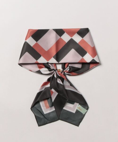 Petit Honfleur（プチオンフルール）の「ワンタッチスカーフ（ストール/ショール・レディース・チャコールグレー/オレンジ/イエロー・フリー）」の4枚目の写真