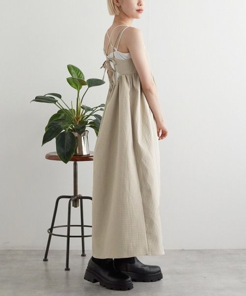 フランシュリッペ・バックリボンワンピース・ベージュ・タグ付き試着のみ w closet（ダブルクローゼット）の「バックリボンギャザーキャミ