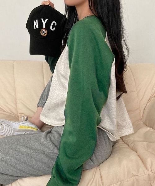 SHEENA(シーナ)の「配色ラグランクロップド丈シンプルロンT(Tシャツ/カットソー・レディース・グリーン/ブラック/モカ・M)」の10枚目の写真
