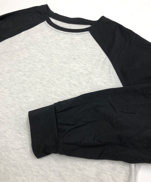 SHEENA(シーナ)の「配色ラグランクロップド丈シンプルロンT(Tシャツ/カットソー・レディース・グリーン/ブラック/モカ・M)」の19枚目の写真