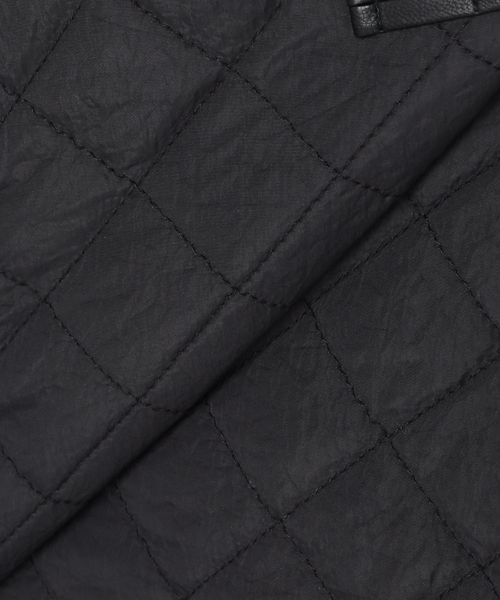 COMMRE（コムル）の「【COMMRE / コムル】 キルティングジャケット（その他アウター・レディース・ブラック/アイボリー・FREE）」の4枚目の写真