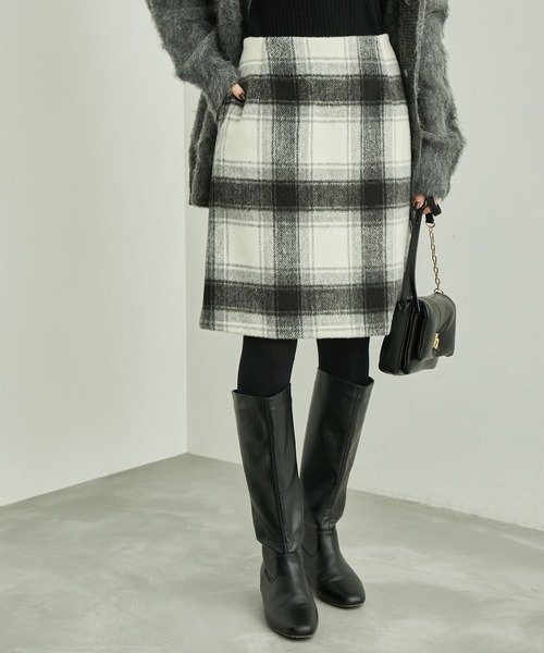 ROPE' PICNIC（ロペピクニック）の「☆リンクコーデ/シャギーチェック台形スカート（スカート・レディース・ブルー系その他6/ブラック/キャメル/キナリ/ホワイト系その他2・38/36）」の7枚目の写真