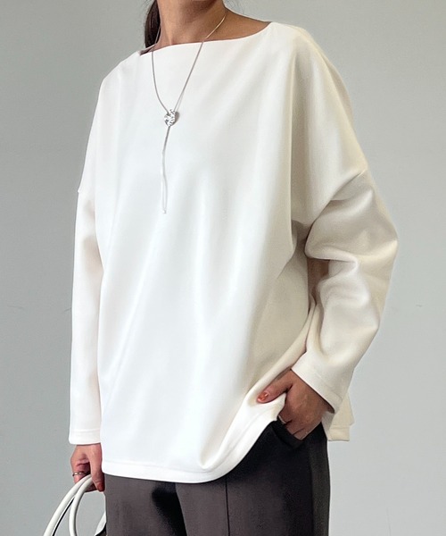 un dix cors(アンディコール)の「ルーズシルエットネックカットソー(Tシャツ/カットソー・レディース・レッド/ブラック/アイボリー・FREE)」の11枚目の写真