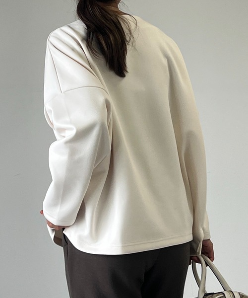 un dix cors(アンディコール)の「ルーズシルエットネックカットソー(Tシャツ/カットソー・レディース・レッド/ブラック/アイボリー・FREE)」の10枚目の写真