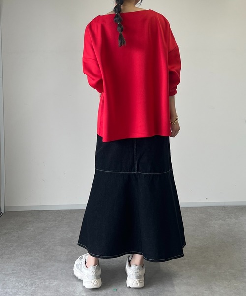 un dix cors(アンディコール)の「ルーズシルエットネックカットソー(Tシャツ/カットソー・レディース・レッド/ブラック/アイボリー・FREE)」の5枚目の写真