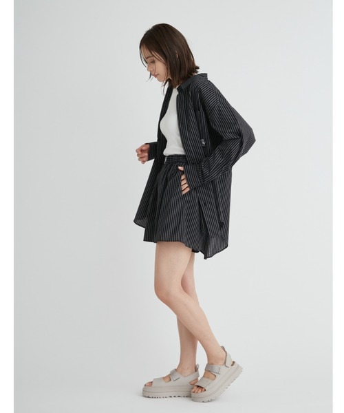 emmi(エミ)の「【emmi atelier】ewcルーズシルエットシャツ(シャツ/ブラウス・レディース・オフホワイト/ピンク/ダークネイビー/SHERBET/ストライプ・FREE)」の20枚目の写真