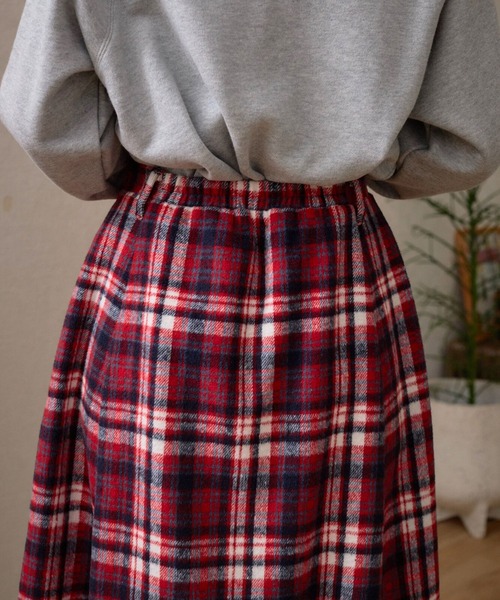 eLur（エラー）の「チェックフレアスカート（スカート・レディース・オレンジ/レッド・MEDIUM/SMALL）」の15枚目の写真