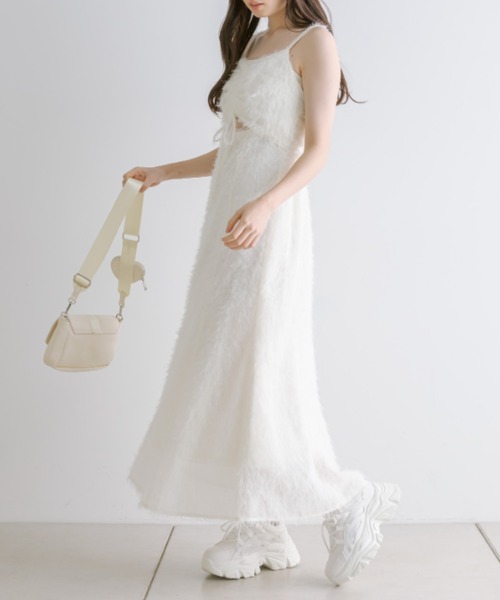 OLIVE des OLIVE(オリーブデオリーブ)の「胸くしゅマーメイドキャミワンピース 1041090050(ワンピース・レディース・チャコールグレー/ブラック/アイボリー/ピンク・FREE)」の9枚目の写真