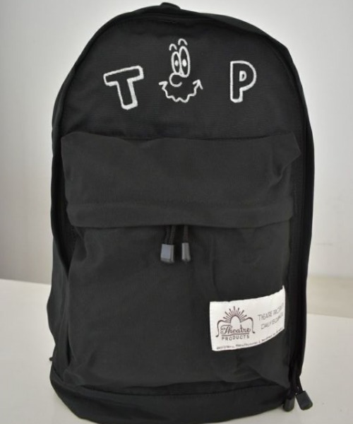 THEATRE PRODUCTS(シアタープロダクツ)の「限定展開【THEATRE PRODUCTS×MAWコラボ】HUDSONバックパック(バックパック/リュック・レディース・ブラック・FREE)」の5枚目の写真