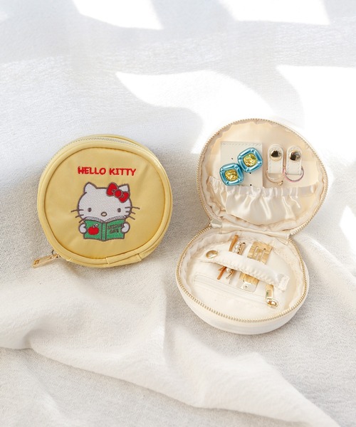 sanrio(サンリオ)の「HELLO KITTY / アクセサリーポーチ(トラベルグッズ・レディース・イエロー/グリーン/ホワイト/ブルー・FREE)」の2枚目の写真