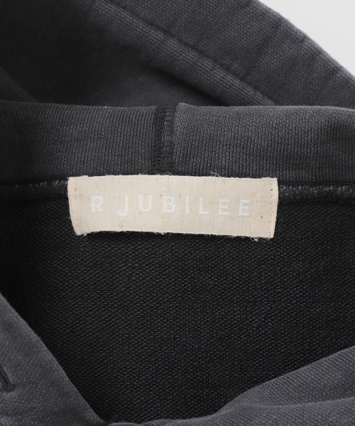 R JUBILEE(アールジュビリー)の「【R JUBILEE/アール ジュビリー】別注ST.MARK フーディ―プルオーバー(パーカー・レディース・スミクロ/オフホワイト/スカイブルー・FREE)」の4枚目の写真