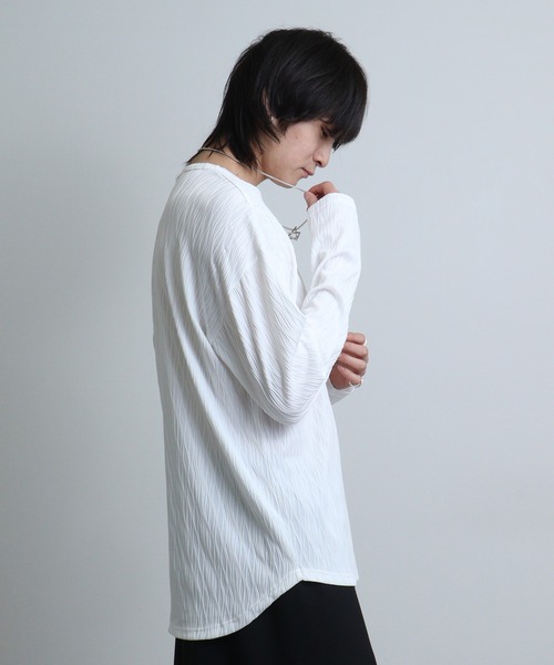 REGIEVO(レジエボ)の「REGIEVO 裾ラウンドロンTネックレス付き(Tシャツ/カットソー・メンズ・ホワイト/ブラック・L/M)」の6枚目の写真