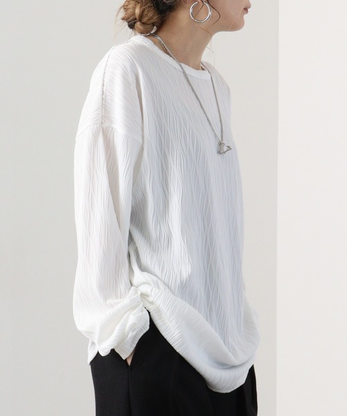 REGIEVO(レジエボ)の「REGIEVO 裾ラウンドロンTネックレス付き(Tシャツ/カットソー・メンズ・ホワイト/ブラック・L/M)」の16枚目の写真