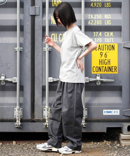 THE NORTH FACE（ザノースフェイス）の「THE NORTH FACE/ザ・ノース・フェイス 半袖 Tシャツ ショートスリーブバンダナスクエアロゴティー NTW32446（Tシャツ/カットソー・レディース・パープル/ホワイト/ブラック/グレイッシュブルー/ローズ/ネイビー/ミックスグレー・S/M/L/XL）」の19枚目の写真