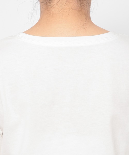 mysty woman（ミスティウーマン）の「刺繍ロゴTシャツ　111662（Tシャツ/カットソー・レディース・オフホワイト/チャコールグレー/ベージュ・FREE）」の11枚目の写真