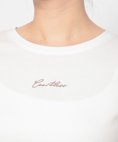 mysty woman（ミスティウーマン）の「刺繍ロゴTシャツ　111662（Tシャツ/カットソー・レディース・オフホワイト/チャコールグレー/ベージュ・FREE）」の12枚目の写真