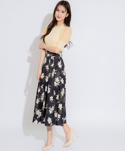 SWINGLE（スウィングル）の「シャドーフラワータックフレアスカート（スカート・レディース・ブラック系その他/グリーン系その他/ベージュ系その他2・SMALL/MEDIUM）」の6枚目の写真