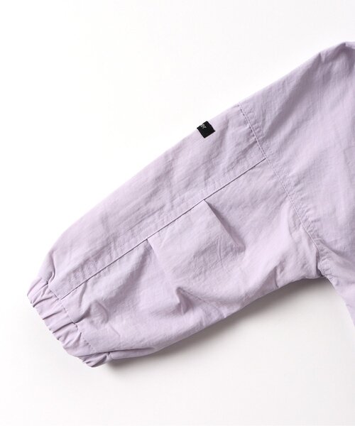 p.premier（ピードットプルミエ）の「【撥水加工】ちょいスポーティーなフードがしまえるウィンドブレーカー（ナイロンジャケット・キッズ・アイボリー/グリーン/ラベンダー・80/90/100/110/120/130/140）」の11枚目の写真