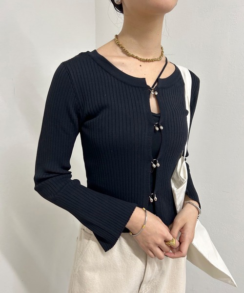 SHENERY（シーナリー）の「2WAYショートニット（ニット/セーター・レディース・ブラック/オフホワイト/ブルー/オレンジ・FREE）」の11枚目の写真