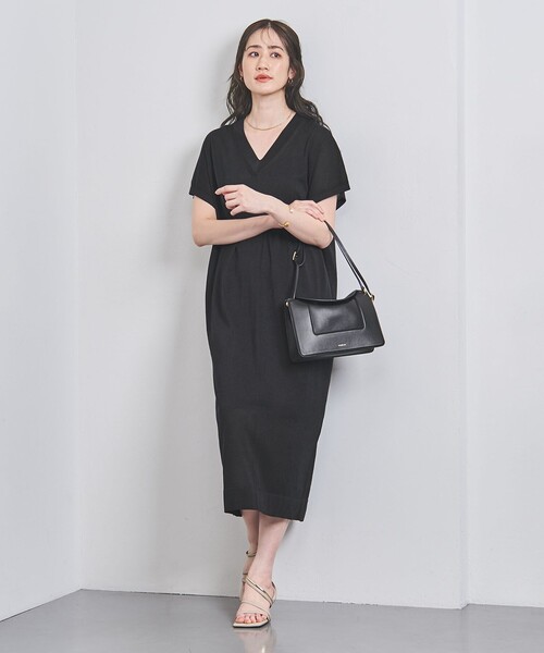 UNITED ARROWS(ユナイテッドアローズ)の「ファイン ペーパー カフタン ワンピース(ワンピース・レディース・ブラック/オフホワイト/モカ・FREE)」の3枚目の写真