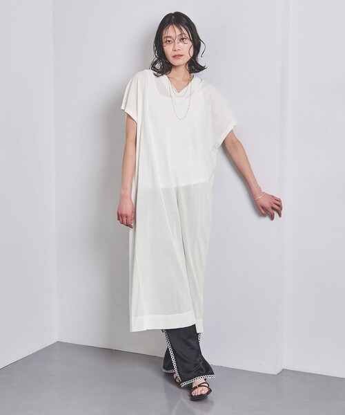 UNITED ARROWS(ユナイテッドアローズ)の「ファイン ペーパー カフタン ワンピース(ワンピース・レディース・ブラック/オフホワイト/モカ・FREE)」の9枚目の写真