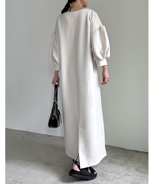 Re:EDIT（リエディ）の「[低身長サイズ有][イージーケア]2WAYダンボールハートネックパフスリーブナローワンピース（ワンピース・レディース・ブラック/アイボリー・SHORT/MEDIUM/LARGE）」の15枚目の写真