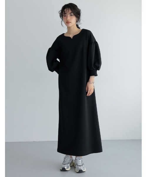 Re:EDIT（リエディ）の「[低身長サイズ有][イージーケア]2WAYダンボールハートネックパフスリーブナローワンピース（ワンピース・レディース・ブラック/アイボリー・SHORT/MEDIUM/LARGE）」の3枚目の写真