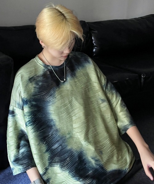 neos(ネオス)の「【FVLMEN】wave emboss border gradation tie dye tee/ウェーブ エンボス ボーダー グラデーション タイダイ T(Tシャツ/カットソー・メンズ・グリーン/ネイビー・X-LARGE/LARGE/MEDIUM)」の12枚目の写真