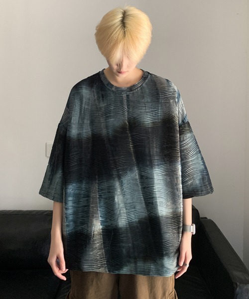 neos(ネオス)の「【FVLMEN】wave emboss border gradation tie dye tee/ウェーブ エンボス ボーダー グラデーション タイダイ T(Tシャツ/カットソー・メンズ・グリーン/ネイビー・X-LARGE/LARGE/MEDIUM)」の8枚目の写真