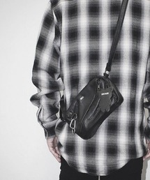 DECADE（ディケイド）の「オイルドカウレザー・ミニショルダーバッグDECADE(DCD-01438) Oiled Cow Leather Mini Shoulder Bag　ディケイド（ショルダーバッグ）」